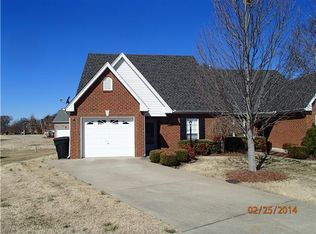 341 Golfview Ct, Murfreesboro, TN 37127