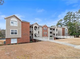661-10 Bartons Landing Pl, Fayetteville, NC 28314