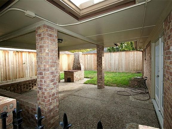 2nd image of 4315 Fernwood Ct