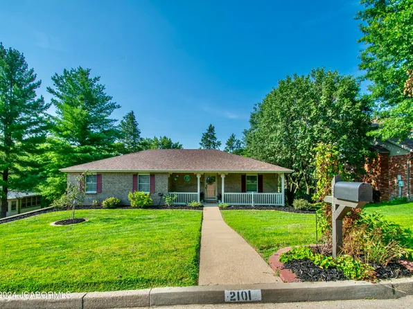 2101 Deer Trl, Jefferson City, MO 65101