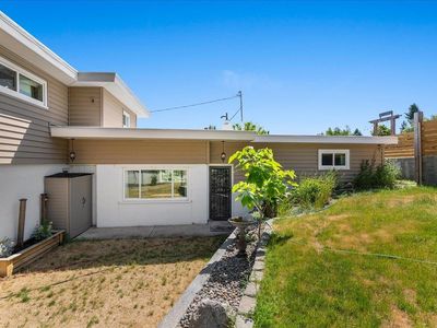 1708 W Toni Rae Dr, Spokane, WA, 99218