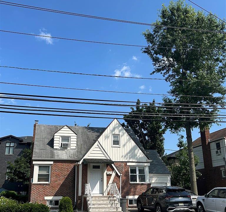 1st image of 1516 Center Ave