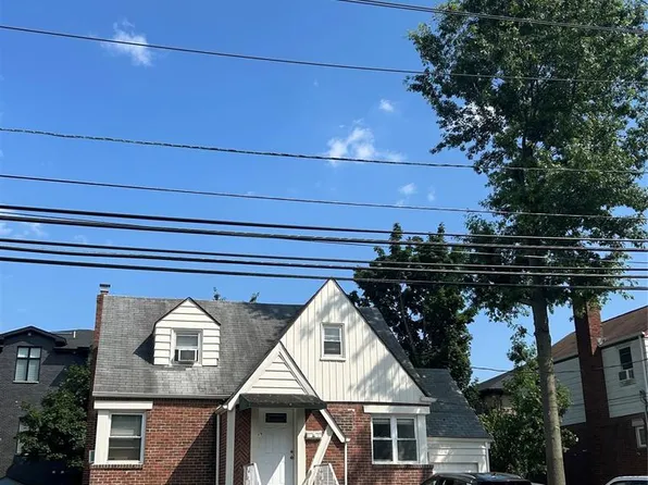 1516 Center Ave, Fort Lee, NJ 07024