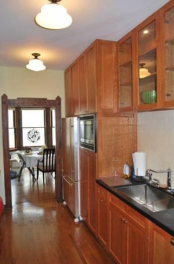 Kitchen Right