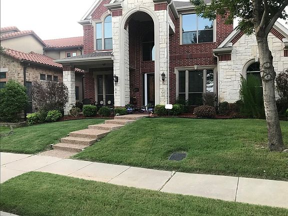 3rd image of 2219 Longview Rd