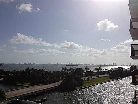 A1810331_101_73