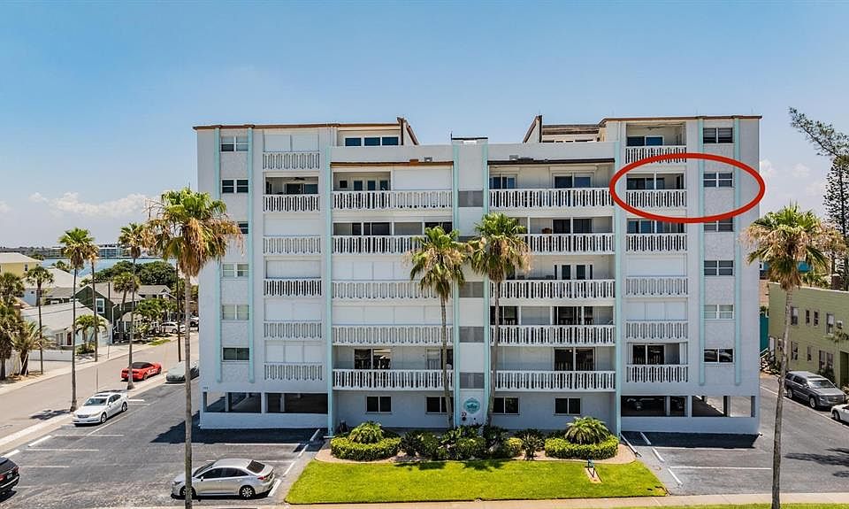 Beach House Of Pass Grille Condominiums 403 Gulf Way Saint Petersburg FL Zillow