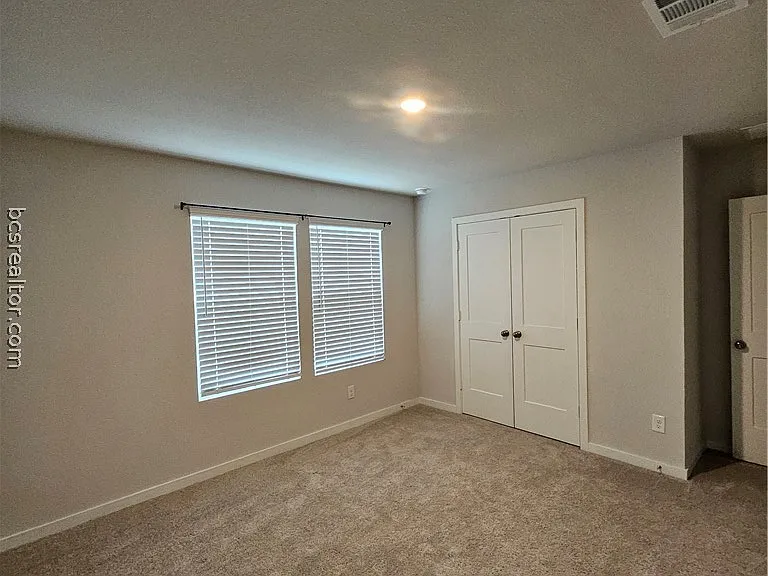 10709 Reveille Acres Dr — Photo 2