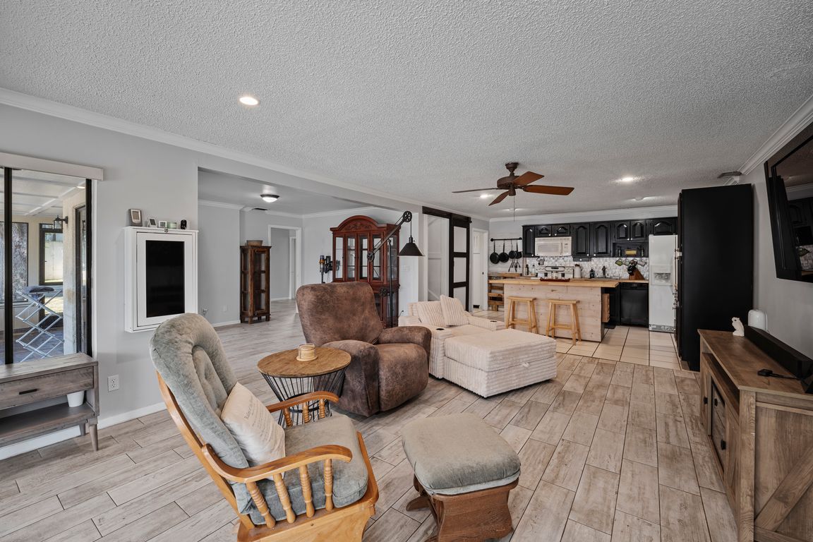 next background image