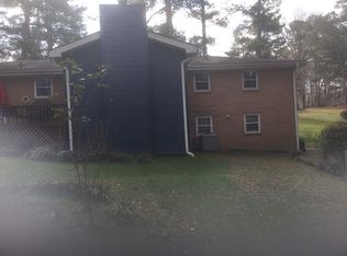 1424 Lucky Ln SW, Mableton, GA 30126