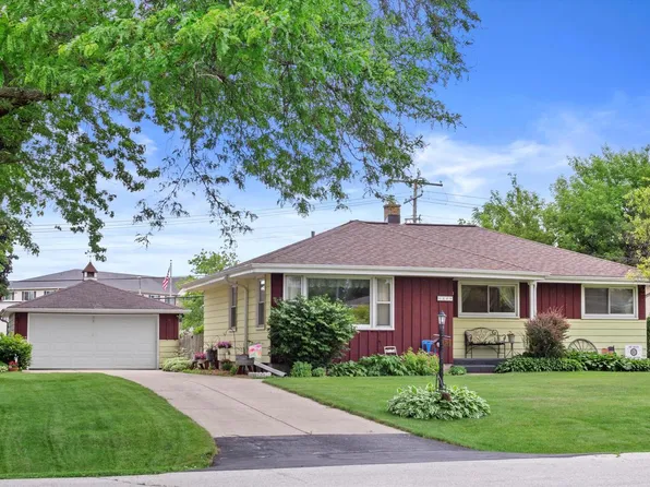 6229 West Goodrich LANE, Brown Deer, WI 53223