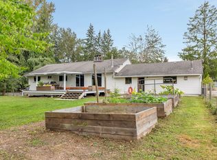 24320 116th Ave, Maple Ridge, BC V4R 1L7