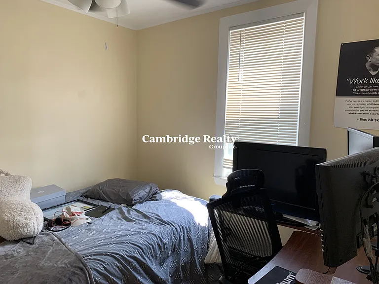 41A Cross St #T — Photo 6
