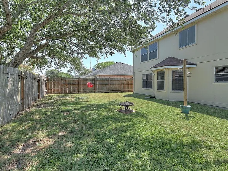 7846 Falcon Dr — Photo 55