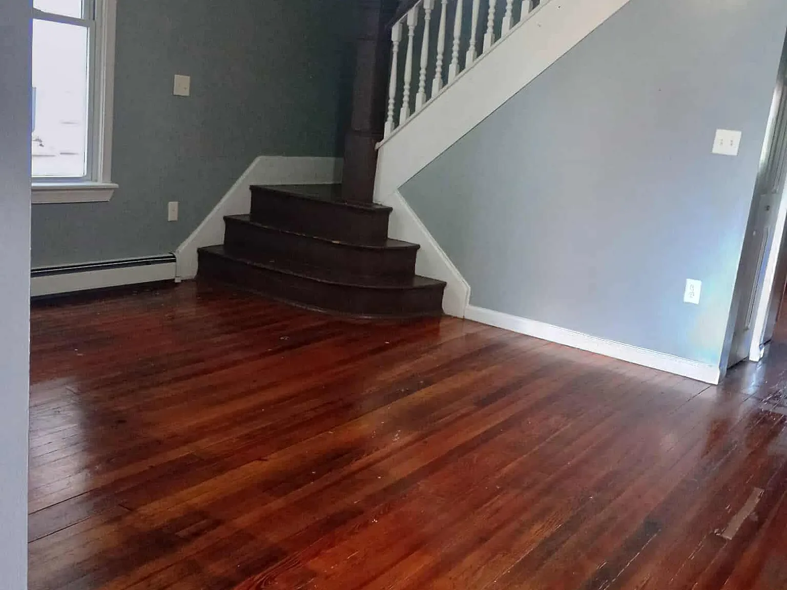 3 bed, 2718 sqft, $1,100 — Photo 3