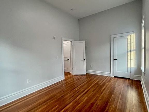 4th image of 337-343 Franklin Ave #8