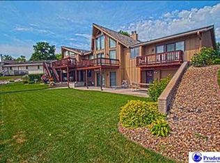 1748 Caliente Cv, Null, NE 68025