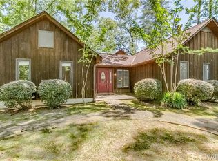 15643 Compass Dr, Northport, AL 35475