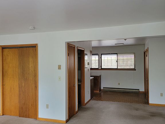 3rd image of 14 Taylor Ave #1D