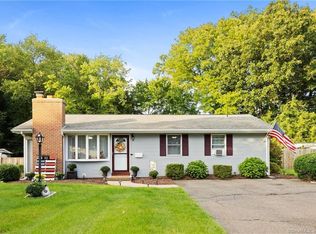 102 Kelly Rd, South Windsor, CT 06074