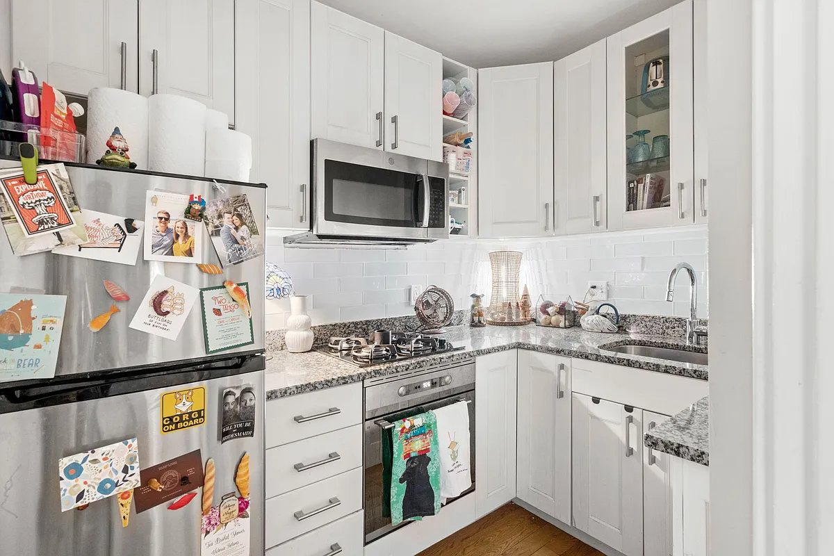 Building Photo - 386 Commonwealth Ave #51