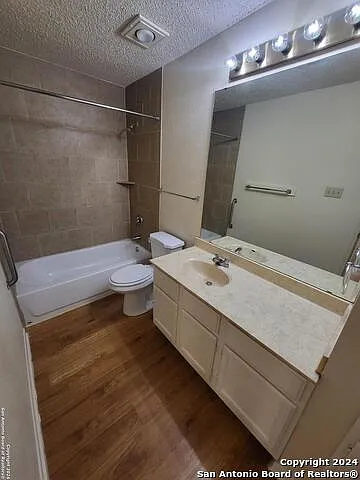 6350 Cambridge Dr #2 — Photo 6