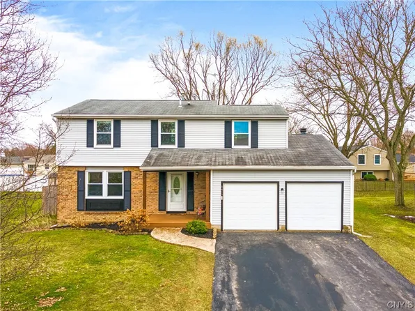 8419 Winterberry Way, Liverpool, NY 13090