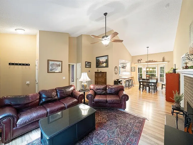 5216 Relay Way — Photo 4