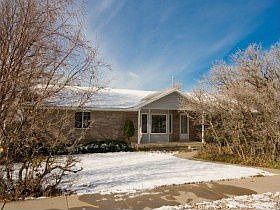 2nd image of 2333 Valley View Dr