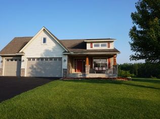 28700 Lakeside Trl, Lindstrom, MN 55045