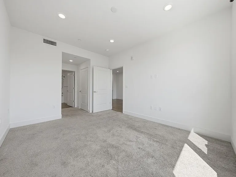 5951 Sunstone Dr #409 — Photo 10