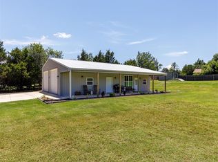525 E Cedar Dr, Tuttle, OK 73089