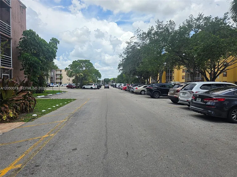 2800 NW 56th Ave #G301 — Photo 15