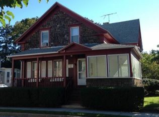 360 Water St APT 1, Warren, RI 02885