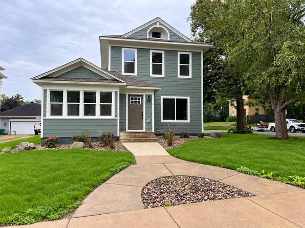 627 W Fountain St, Albert Lea, MN 56007