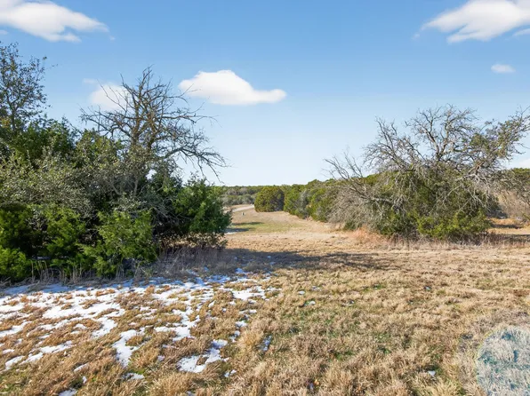 6304 Annanhill St, Cleburne, TX 76033