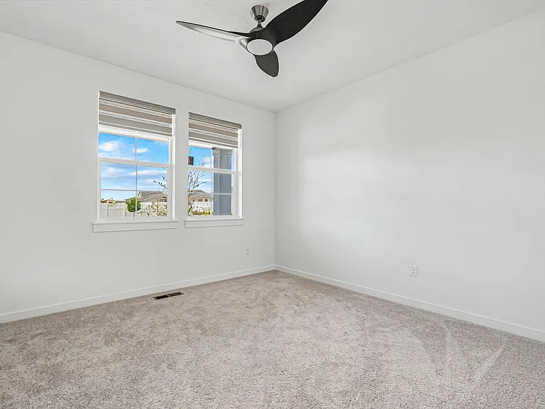 Guest Bedroom - 2