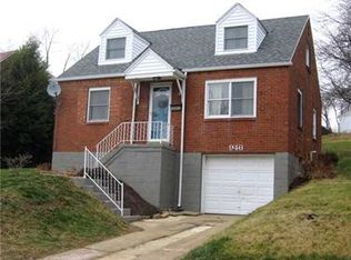 946 Corace Dr, Pittsburgh, PA 15243