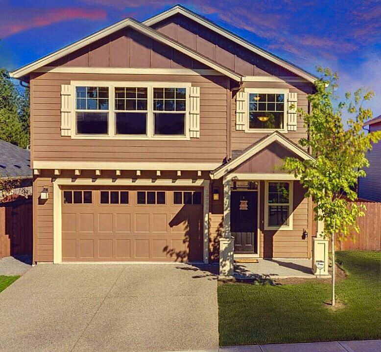 1st image of 10706 NE 88th St