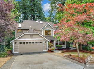 16029 NE 95th Ct, Redmond, WA