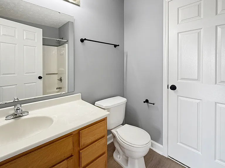 Cross Lake Apartments — Photo 80