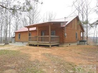 67 Cunningham Ln, Lobelville, TN 37097