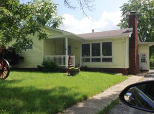 416 N 10th Ave, Hoopeston, IL 60942