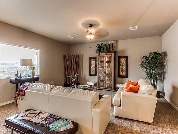 5th image of 305 Mar Vista Pl