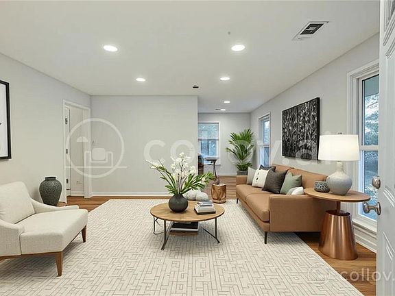 2nd image of 834 Wilson Cir SW
