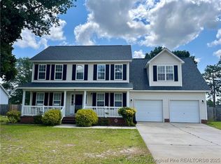 85 Woodshire Dr, Lillington, NC 27546