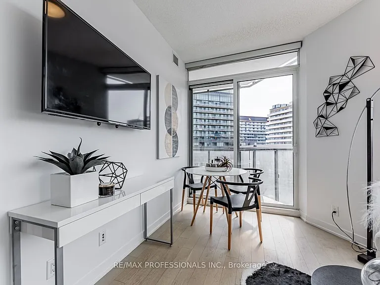 120 Bayview Ave #N303 — Photo 18