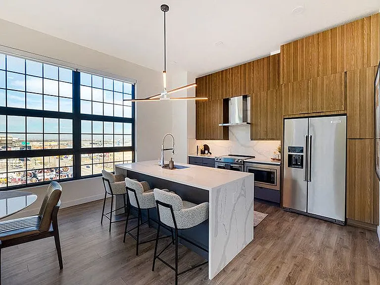 Post District Residences — Photo 1