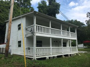 840 Sergent Rd, Whitesburg, KY 41858