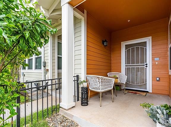 2nd image of 550 Kamaaha Ave APT 805